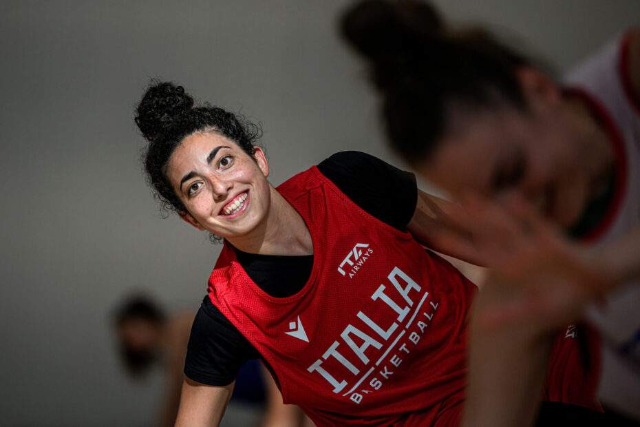 Costanza-Verona-WNBA-basket