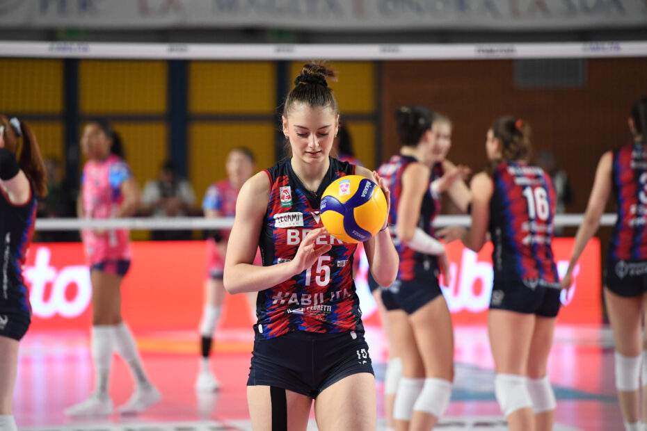 Linda-Manfredini-volley