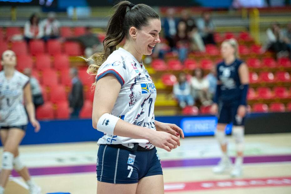Sofia-Ferrarini-volley